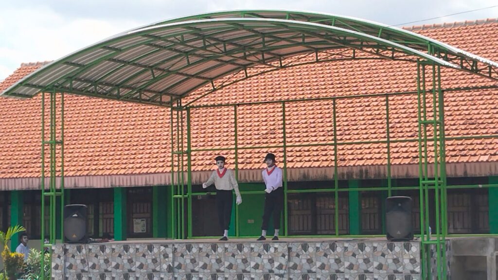“Class Meeting SMPN 2 Kabuh 2025/2026: Ajang Kreativitas dan Pencarian Bakat Siswa”