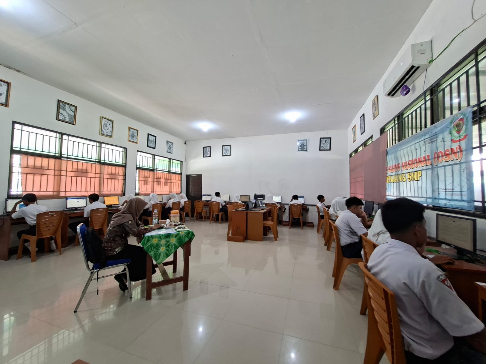 SELAMAT DAN SUKSES TERLAKSANANYA TKA KELAS IX SMP NEGERI 2 KABUH